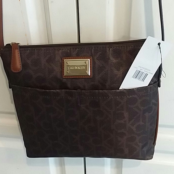 HP Calvin Klein Signature Crossbody NWT